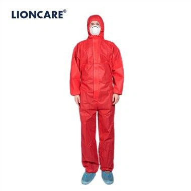 LIONCARE® CoverLite ชุดป้องกันแบบใช้แล้วทิ้ง สีแดง